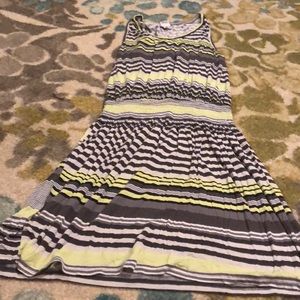 Sleeveless elastic waist dress